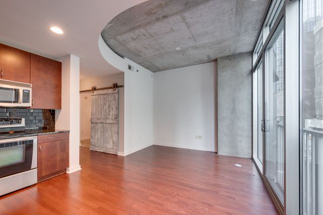 301 Demonbreun St Unit 307, Nashville, TN 37201