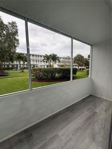 15610 NE 6th Ave 10D, Miami, FL 33162