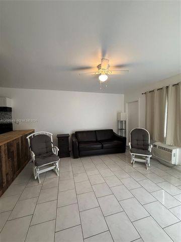 15610 NE 6th Ave 10D, Miami, FL 33162