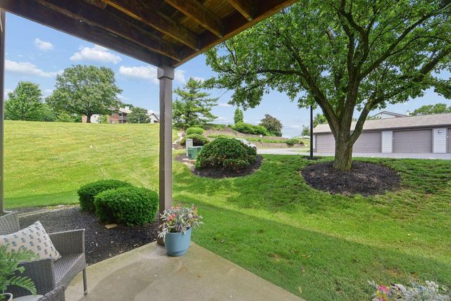 8919 Eagleview Drive, West Chester, OH 45069