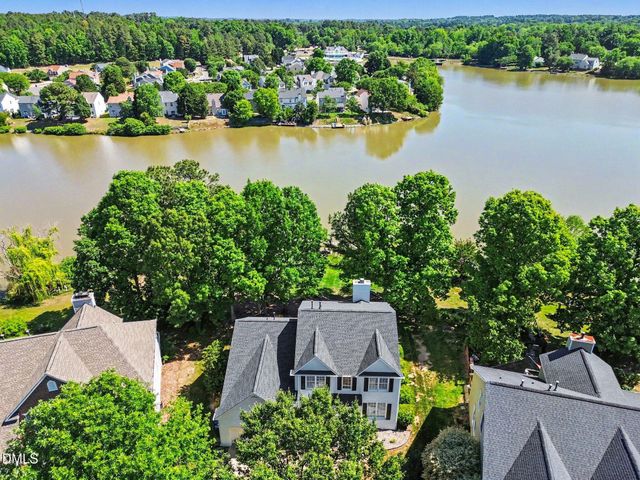 901 Southshore Parkway, Durham, NC 27703