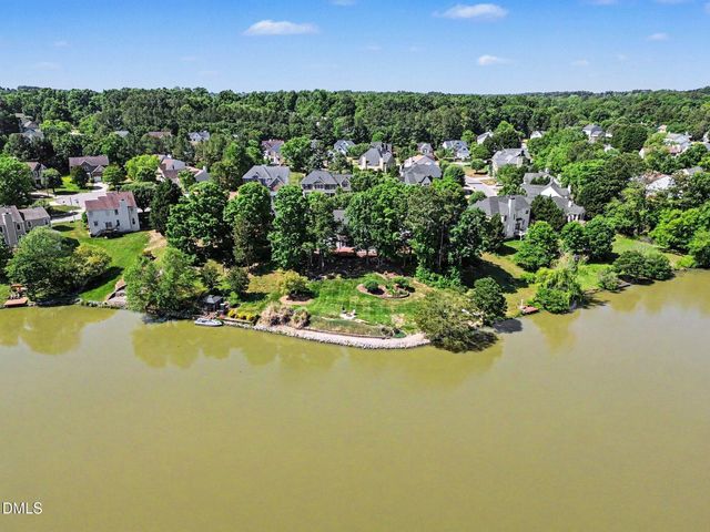 901 Southshore Parkway, Durham, NC 27703