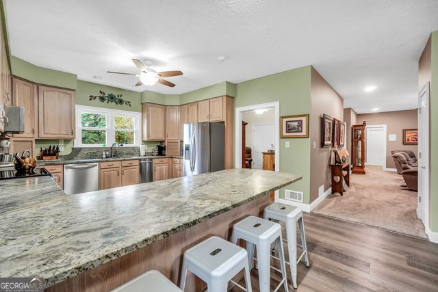 185 Red Maple Drive, Hampton, GA 30228