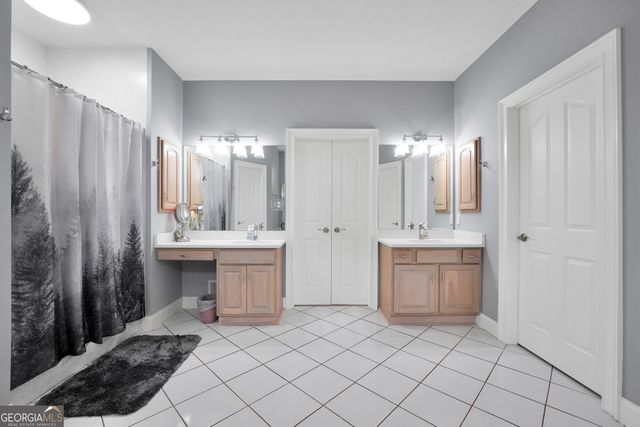 185 Red Maple Drive, Hampton, GA 30228