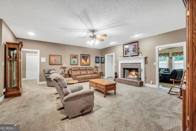 185 Red Maple Drive, Hampton, GA 30228