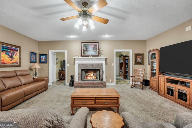 185 Red Maple Drive, Hampton, GA 30228