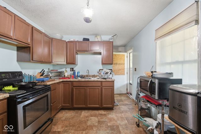 3614 Mac Arthur Lane, Indianapolis, IN 46224
