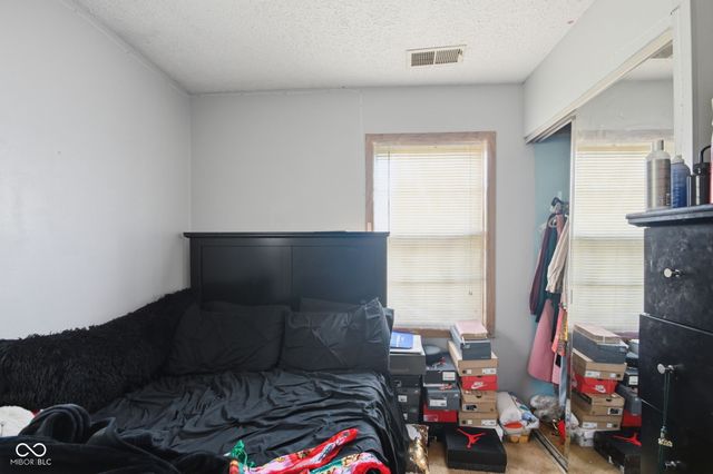 3614 Mac Arthur Lane, Indianapolis, IN 46224