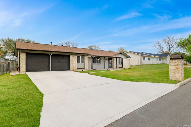 12902 Lone Shadow, Live Oak, TX 78233