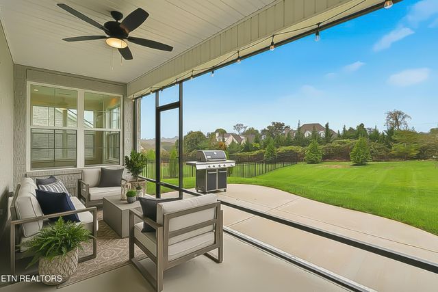 923 Sweatleaf, Knoxville, TN 37934