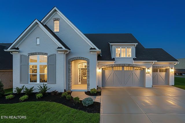 923 Sweatleaf, Knoxville, TN 37934