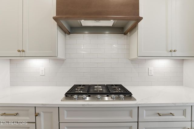 923 Sweatleaf, Knoxville, TN 37934