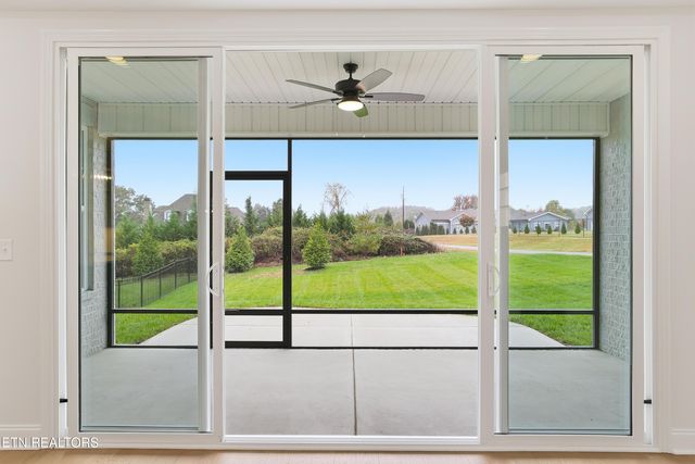 923 Sweatleaf, Knoxville, TN 37934