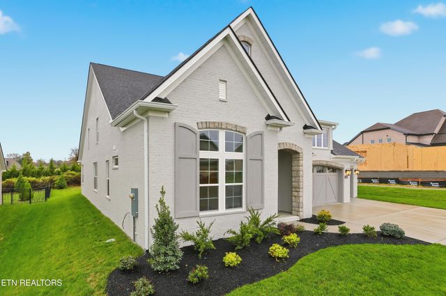 923 Sweatleaf, Knoxville, TN 37934