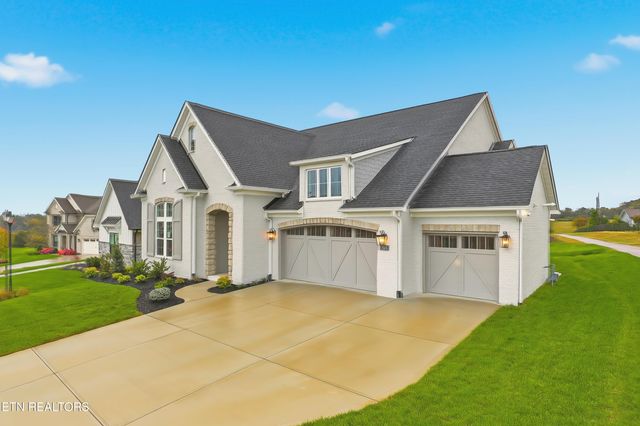 923 Sweatleaf, Knoxville, TN 37934