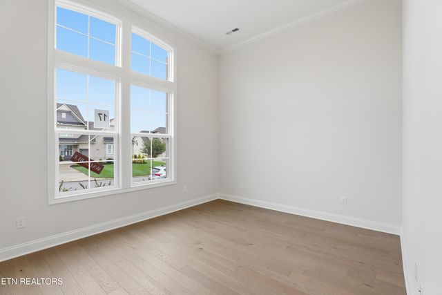 923 Sweatleaf, Knoxville, TN 37934