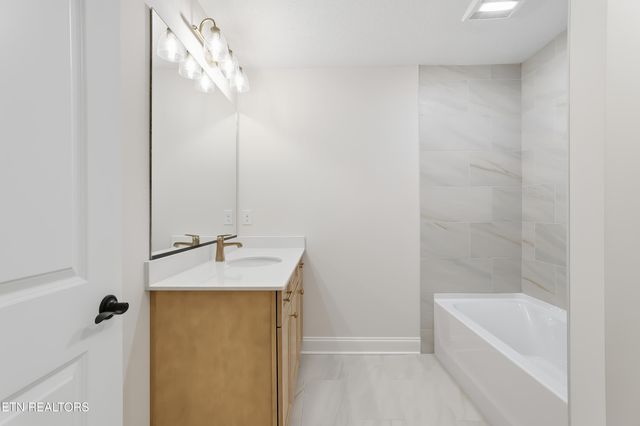 923 Sweatleaf, Knoxville, TN 37934