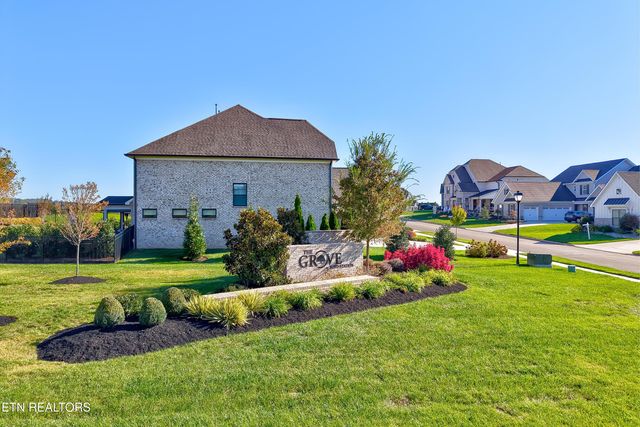 923 Sweatleaf, Knoxville, TN 37934