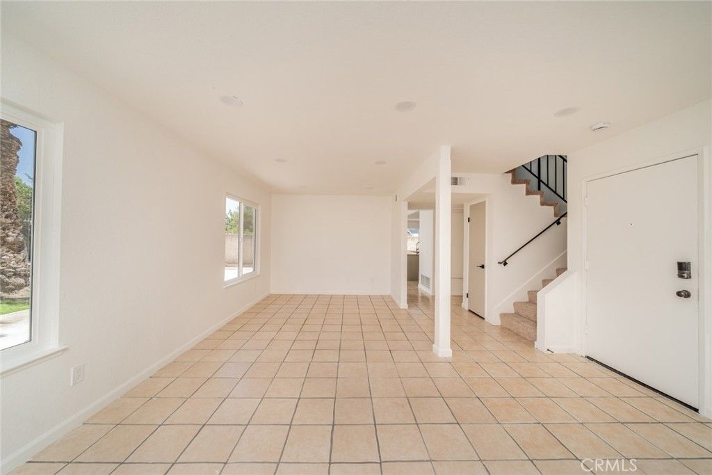 Image 5 of property listing at 6239 Woodpine Avenue, San Bernardino, CA 92407