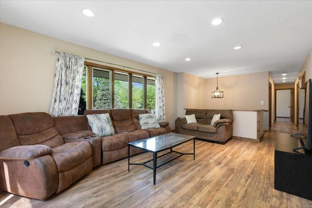 1614 12th Avenue SE, Saint Cloud, MN 56304