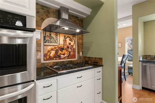 735 Castle Heights Drive, Wenatchee, WA 98801