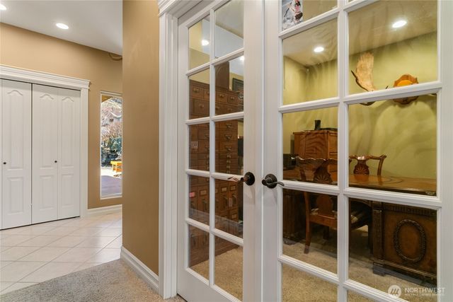 735 Castle Heights Drive, Wenatchee, WA 98801