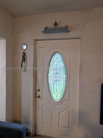 4570 SW 39th St, West Park, FL 33023