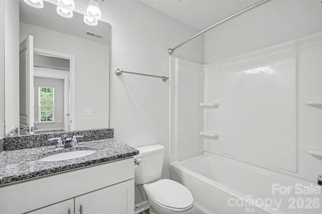 2447 Diplomat Lane, Charlotte, NC 28210