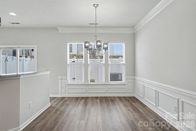 2447 Diplomat Lane, Charlotte, NC 28210