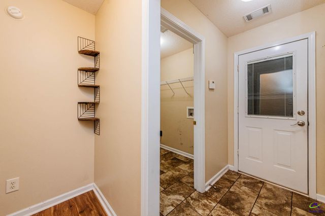 611 Sark Drive, Warner Robins, GA 31088