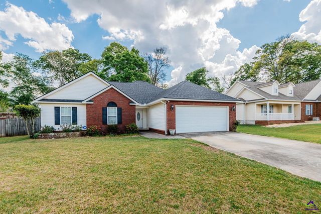 611 Sark Drive, Warner Robins, GA 31088