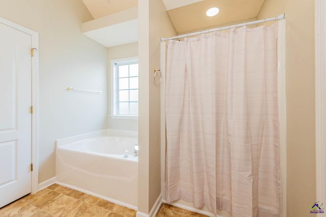 611 Sark Drive, Warner Robins, GA 31088