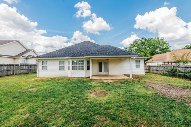 611 Sark Drive, Warner Robins, GA 31088