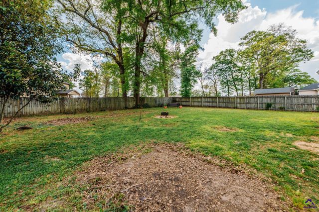 611 Sark Drive, Warner Robins, GA 31088