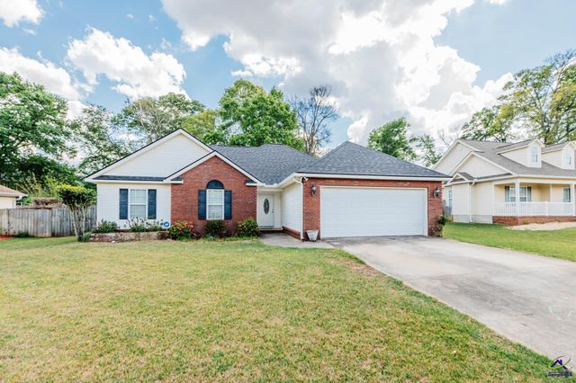 611 Sark Drive, Warner Robins, GA 31088