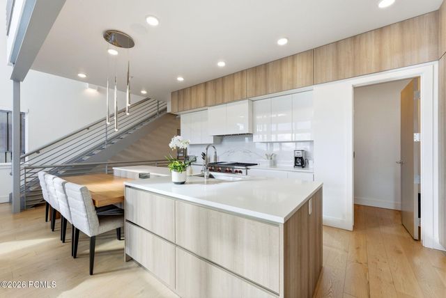 2752 W High Mountain Road 1901, Park City, UT 84098