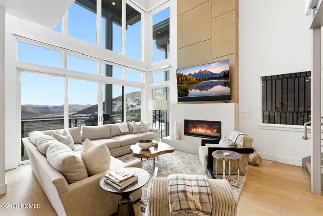 2752 W High Mountain Road 1901, Park City, UT 84098