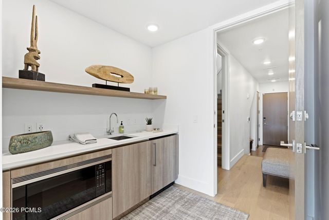 2752 W High Mountain Road 1901, Park City, UT 84098