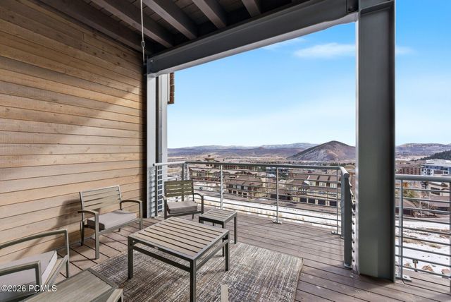 2752 W High Mountain Road 1901, Park City, UT 84098