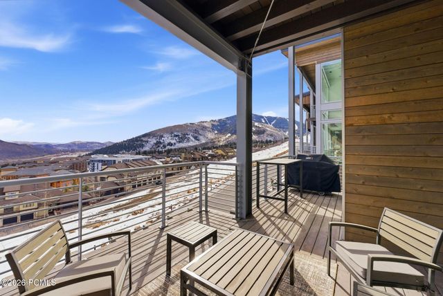 2752 W High Mountain Road 1901, Park City, UT 84098