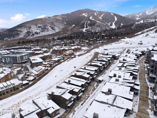 2752 W High Mountain Road 1901, Park City, UT 84098