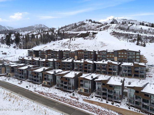 2752 W High Mountain Road 1901, Park City, UT 84098