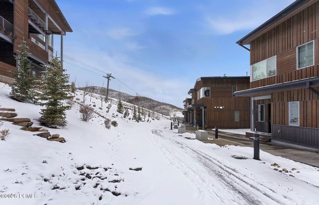 2752 W High Mountain Road 1901, Park City, UT 84098