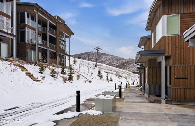 2752 W High Mountain Road 1901, Park City, UT 84098