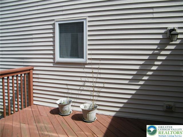 322 Surrey Place 322, Macungie Boro, PA 18062