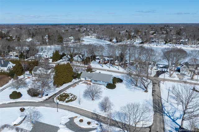 1400 Calves Neck Road, Southold, NY 11971