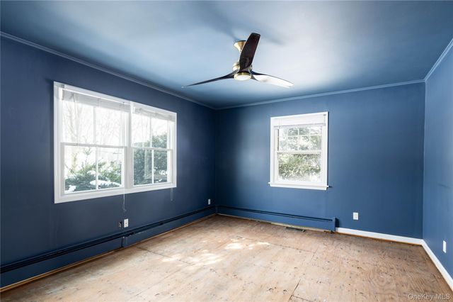 1400 Calves Neck Road, Southold, NY 11971