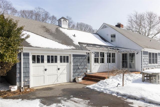 1400 Calves Neck Road, Southold, NY 11971