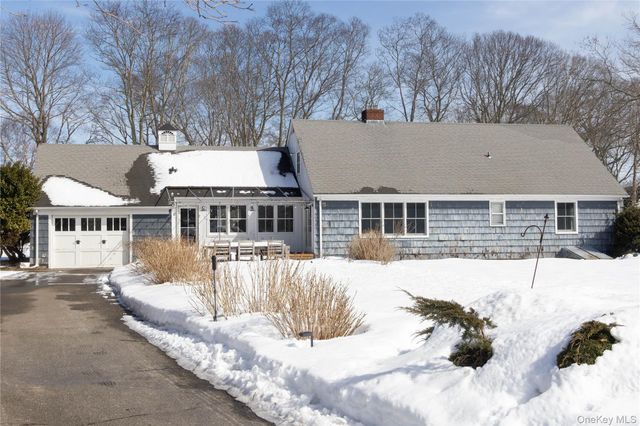 1400 Calves Neck Road, Southold, NY 11971