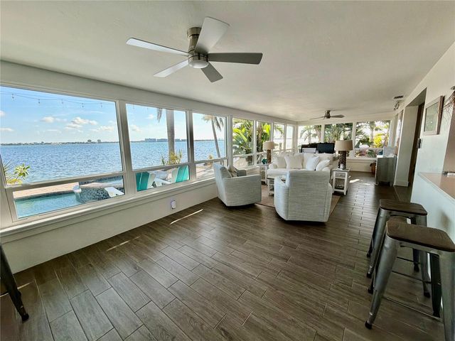 980 BOCA CIEGA ISLE DRIVE, St Pete Beach, FL 33706